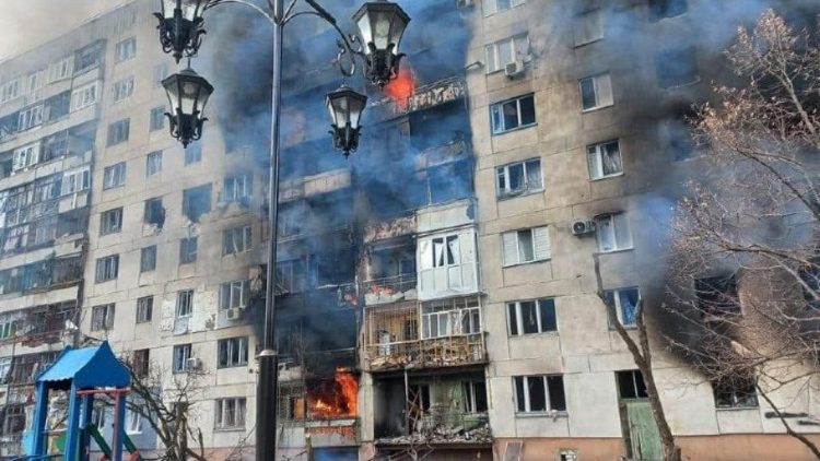 ++ Ucraina: uccisi 10 civili in coda per il pane a nord di Kiev