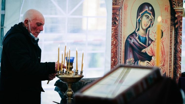 Akt zawierzenia: teolog zachęca prawosławnych do odśpiewania Akatystu