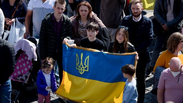 Ukrán család az Úrangyala imádságon 
