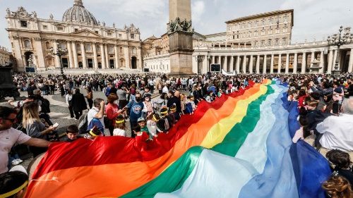 Papež v poselství ke Světovému dni míru varuje před riziky umělé inteligence