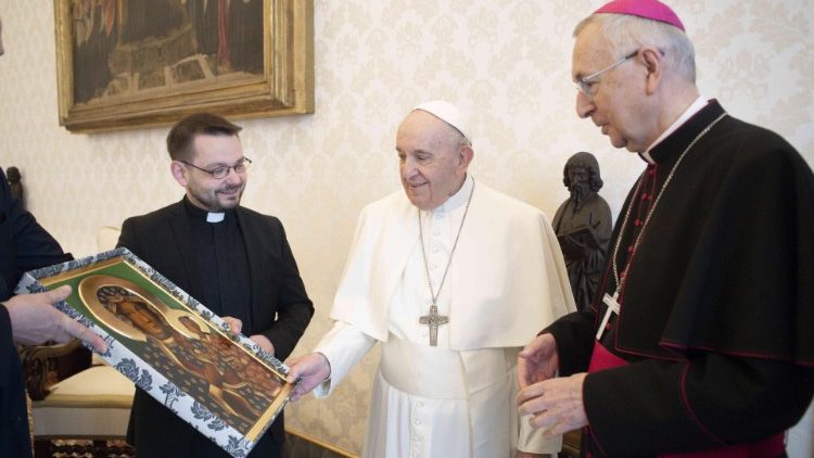 Ferenc pápa fogadta Stanislaw Gądecki érseket a Vatikánban