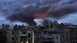 러시아 공습으로 파괴된 우크라이나 건물