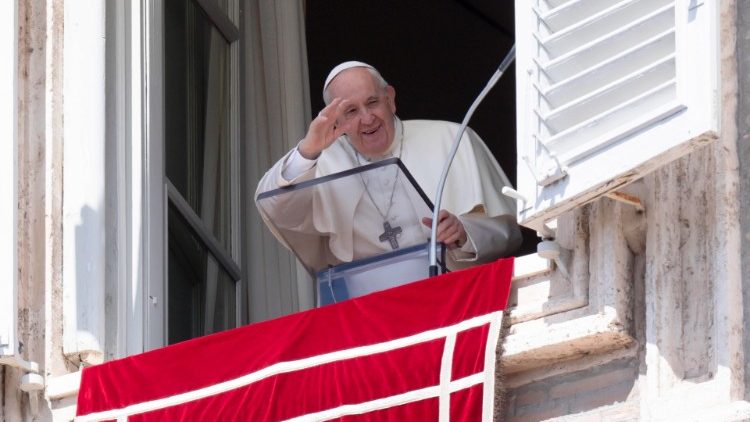 教皇フランシスコ　2022年4月18日　復活の月曜日のレジーナ・チェリの祈り
