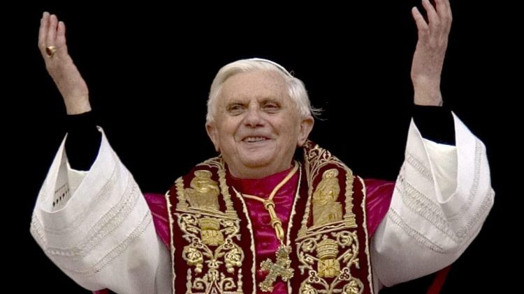 Benedictus XVI:s 8 år som påve - Vatican News