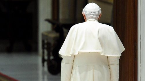 Radio-Akademie (2): Ein Papst stirbt