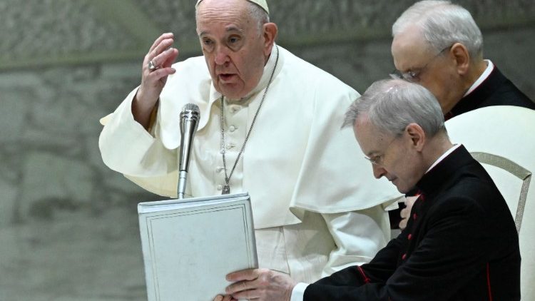 Le Pape François, au cours de l'audience générale du mercredi 18 janvier 2023, en Salle Paul VI au Vatican