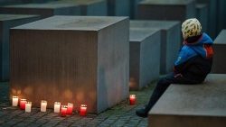 27 ianuarie: Ziua Internațională de Comemorare a Victimelor Holocaustului