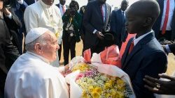 Ferenc pápa pénteken délután megérkezett Dél-Szudán fővárosába