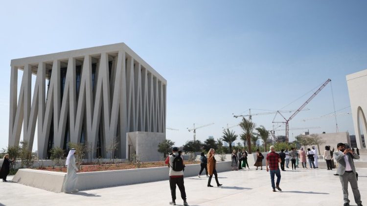 Новият междурелигиозен център в Абу Даби