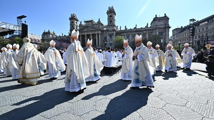 Литургия на папа Франциск в Будапеща