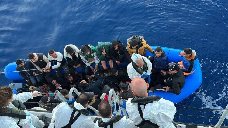 Operazioni di salvataggio a Lampedusa