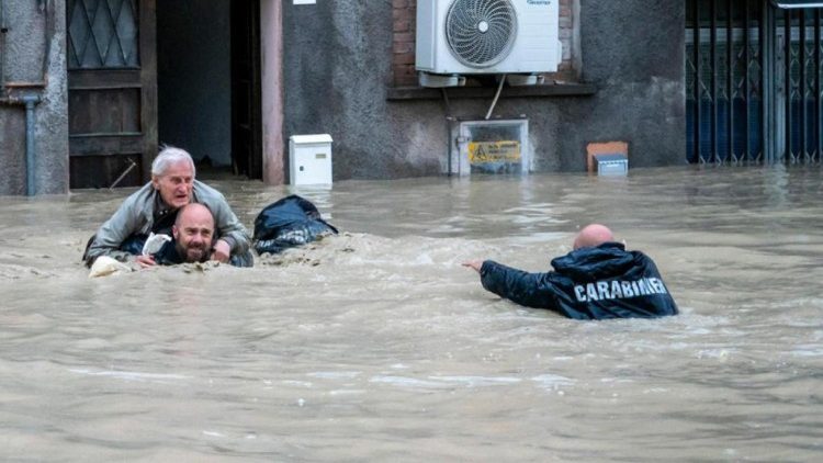 Ganze Städte stehen in der Emilia-Romagna unter Wasser