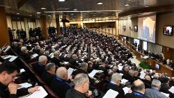 L'assemblea generale dei vescovi italiani in Vaticano (foto d'archivio)