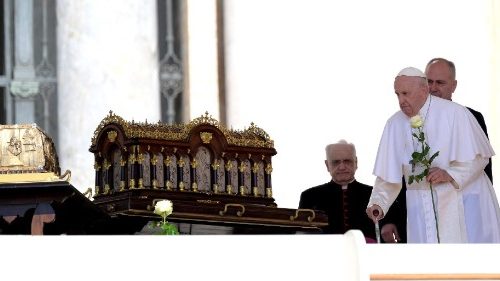 Ferenc pápa ismét kórházba került, hasi műtétet végeznek rajta