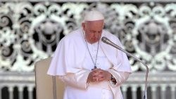 Папа Франциск на общей аудиенции 7 июня 2023 г. в Ватикане
