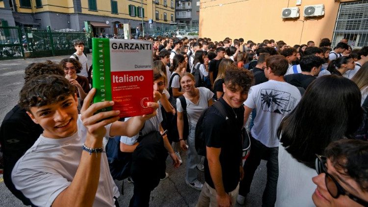 Maturità al via oggi per oltre mezzo milione di studenti in Italia (Ansa/Ciro Fusco)