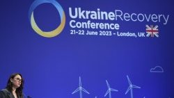 Un'immagine della conferenza "Ukraine Recovery