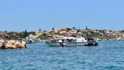  Lampedusa கடற்கரைப்பகுதி 