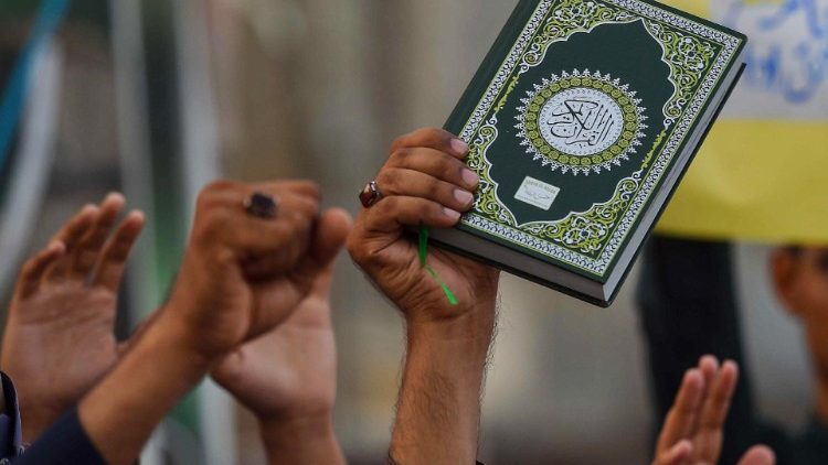 Protest in Pakistan against burning of Koran copy in Stockholm