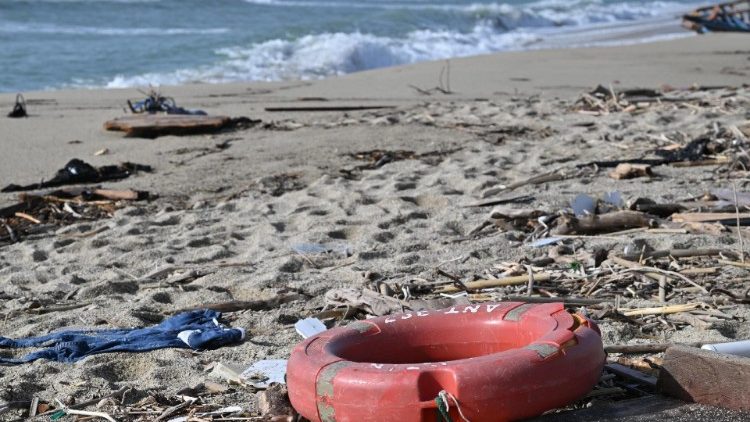 Vor dem süditalienischen Küstenort Cutro war im Februar 2023 ein Migrantenboot gekentert; mindestens 72 Insassen des überfüllten Bootes starben
