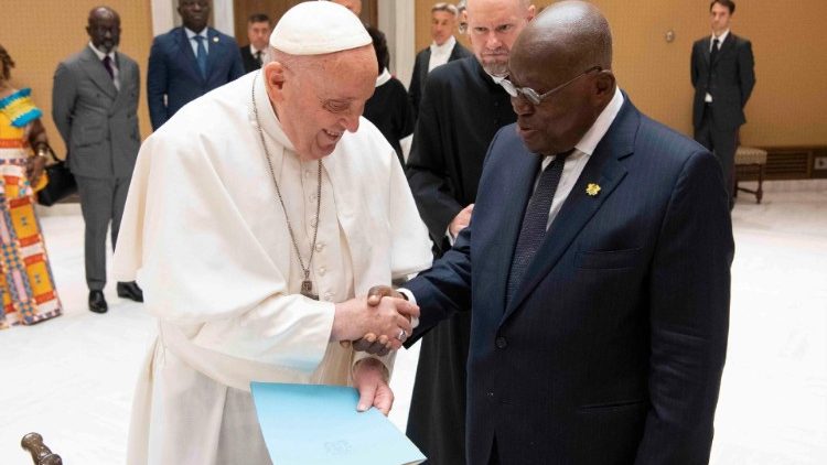 Papst Franziskus und der afrikanische Politiker sprachen an diesem Samstag 20 Minuten im Vatikan