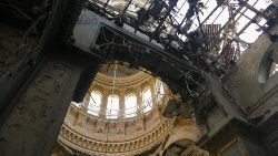 La catedral de la Transfiguración de Odesa en ruinas. (Ansa)