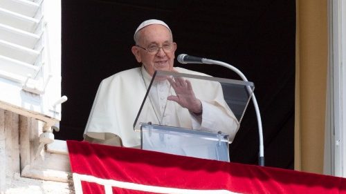 Papež při polední modlitbě: Nezvykejme si na průměrnost, ale hledejme Pánovu novost