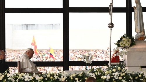 El Papa en Fátima: “hoy he sentido a María mucho más cerca” 