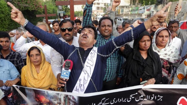 Demo von Christen in Peshawar am Donnerstag