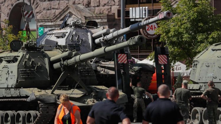 Wystawa zdobycznego rosyjskiego sprzętu wojskowego w Kijowie, 22 sierpnia 2023 r.