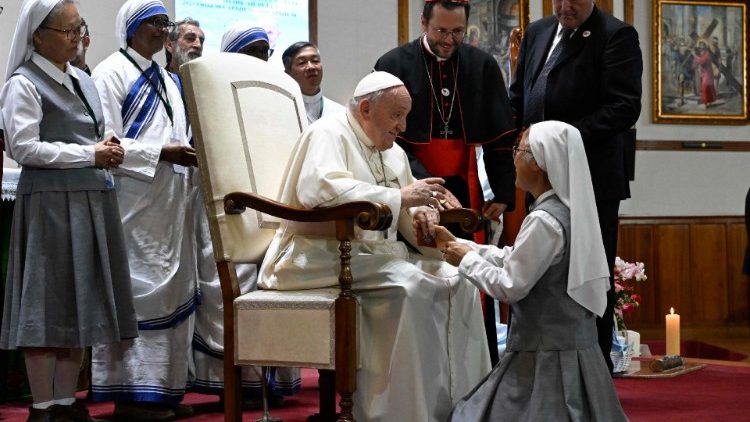 Papa Franjo pruža podršku i blagoslov