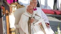 Papież na Mszy świętej na rozpoczęcie synodu