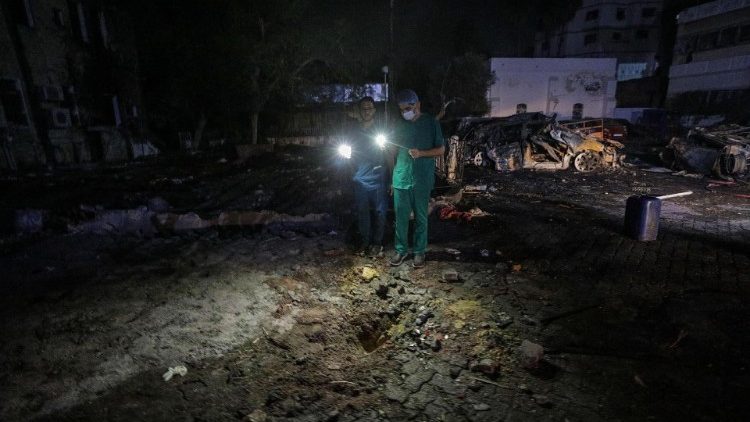 Airstrike on Al Ahli hospital in Gaza