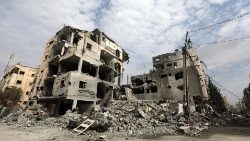 Destroyed buildings following Israeli air strikes in Gaza City, 27 October 2023