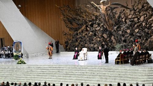 Папа: призвание CHARIS – помогать в реализации харизмы Церкви
