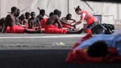 Migranti messi in salvo a Tenerife