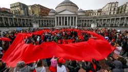 Starptautiskā diena vardarbības pret sievietēm izskaušanai Neapolē