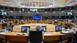 El presidente ucraniano Zelensky habla con los líderes de la UE por videoconferencia