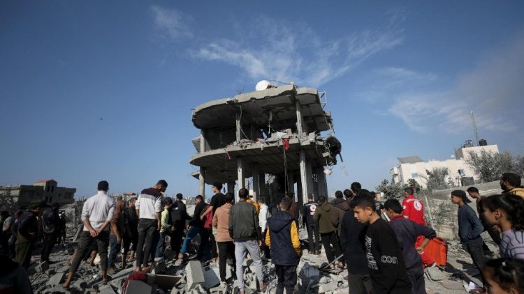 Destrucción de Jan Yunis, en la Franja de Gaza