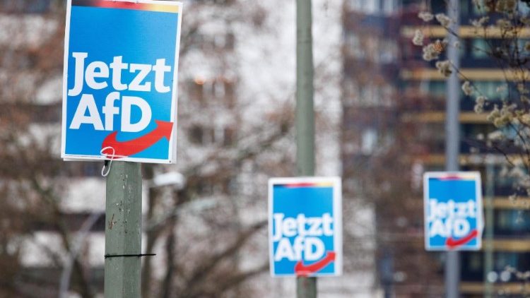 Political parties in Berlin campaign for election rerun