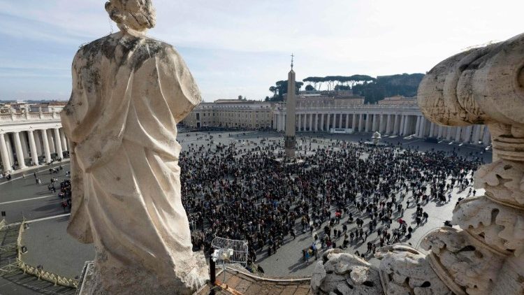 "Hay que educar hacia la paz”, Papa Francisco