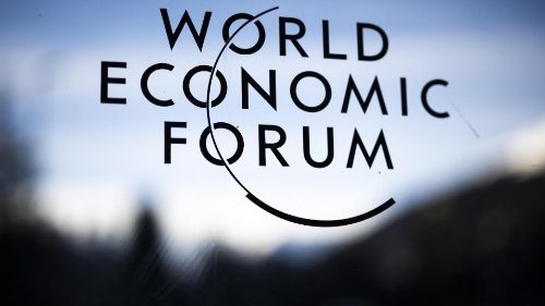 Davos, el Papa: Aún hambre, explotación, analfabetismo. ¿Cómo es posible?