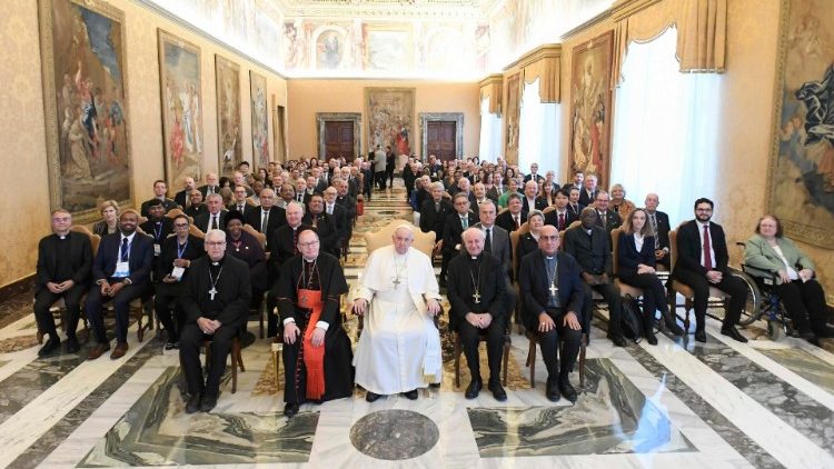 Papa riceve Membri della Pontificia Accademia per la Vita