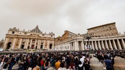 Vatican - Regina Coeli prayer