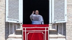 Папа Франциск на площади Святого Петра (5 мая 2024 г.)