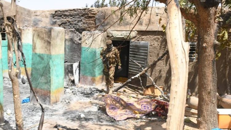Chrześcijanie spaleni żywcem w Mali