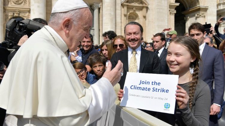 CLIMATE-CHANGE/YOUTH-GRETA-POPE