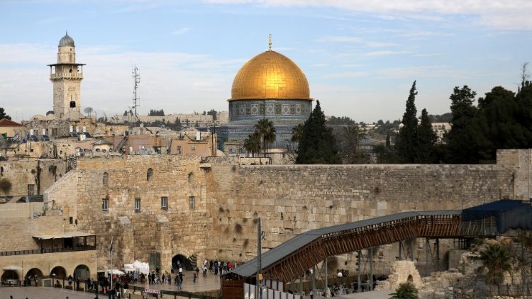 The Old City Jerusalem on the celebration of the Jewish day of attonement -  Yom kippur