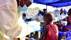 DRC: Ebola vacccine.
