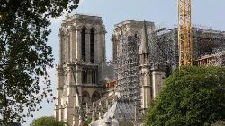 Реконструкция собора Нотр-Дам-де-Пари